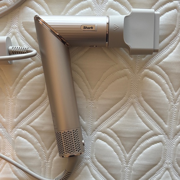 Shark Flexstyle 5-in-1 Hair Styler & Drying System - Picture 5 of 10